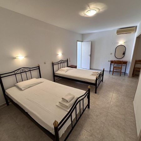 Sfinias Apartments Kaloi Limenes Extérieur photo