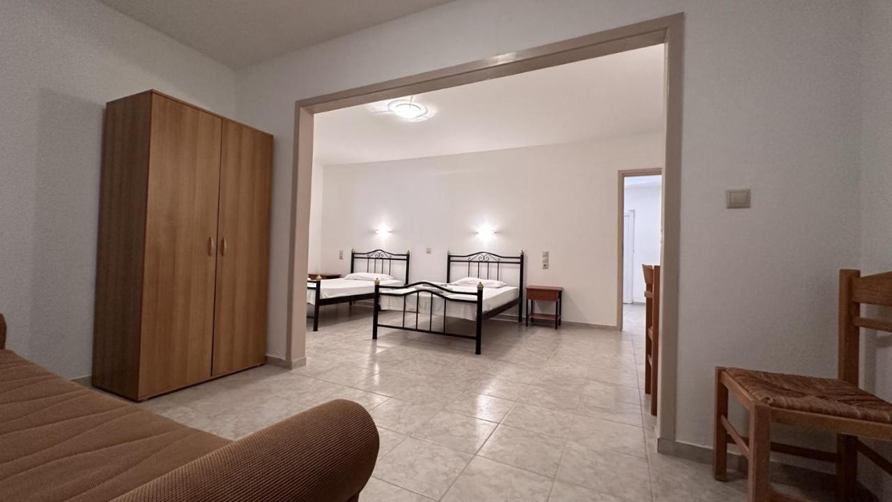 Sfinias Apartments Kaloi Limenes Extérieur photo