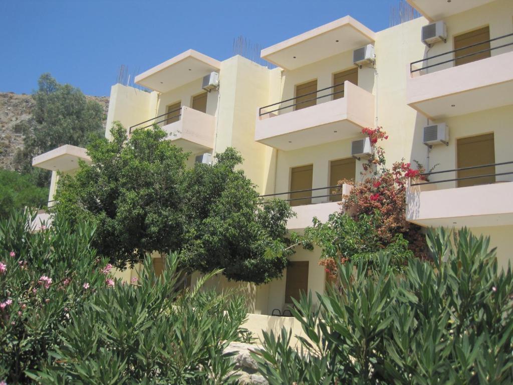 Sfinias Apartments Kaloi Limenes Extérieur photo