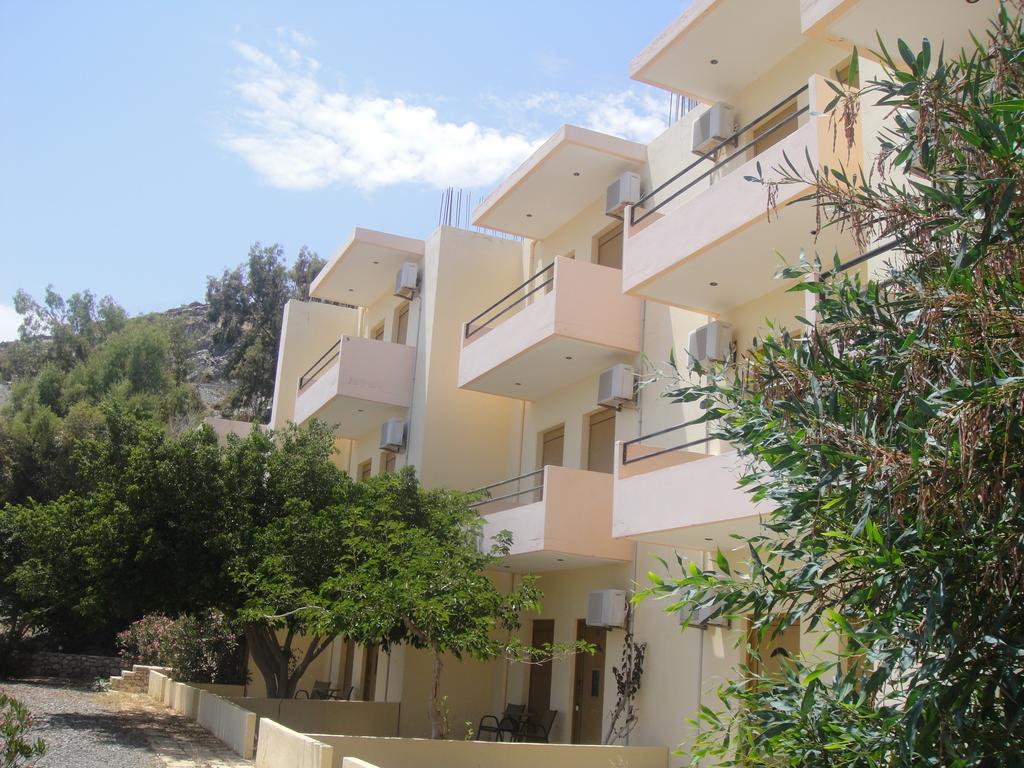 Sfinias Apartments Kaloi Limenes Extérieur photo